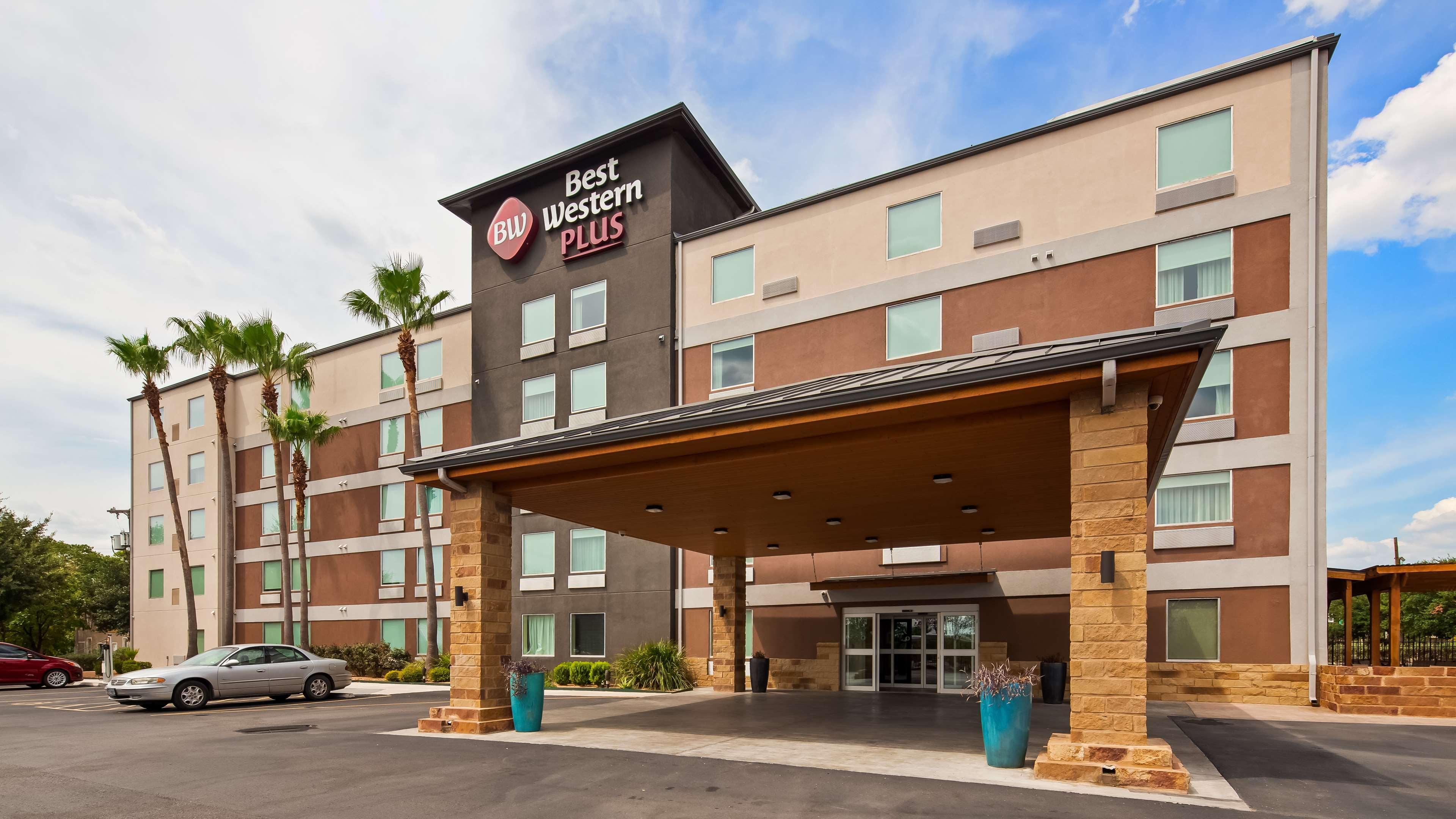 Best Western Plus Madison-Huntsville Hotel Esterno foto