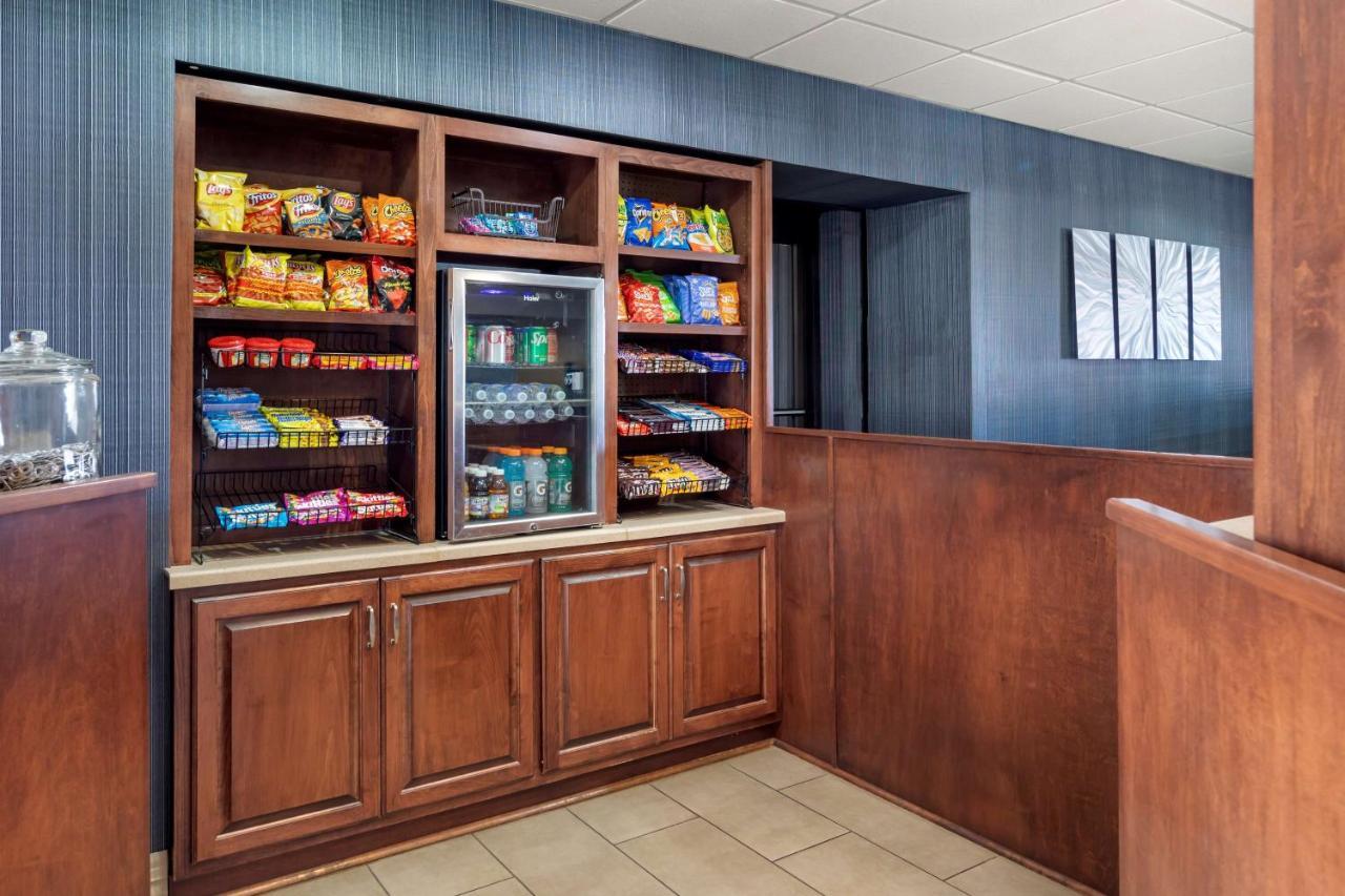Best Western Plus Madison-Huntsville Hotel Esterno foto